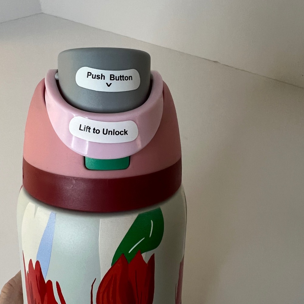 Owala Free Sip 32oz Water Bottle Tulip Bouquet Design NWT Urban Outfitters - Picture 8 of 9